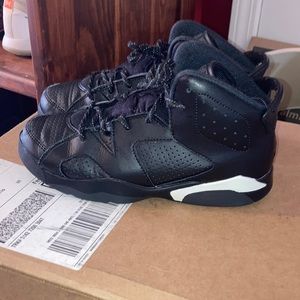 Jordan 6 black cat size 3y